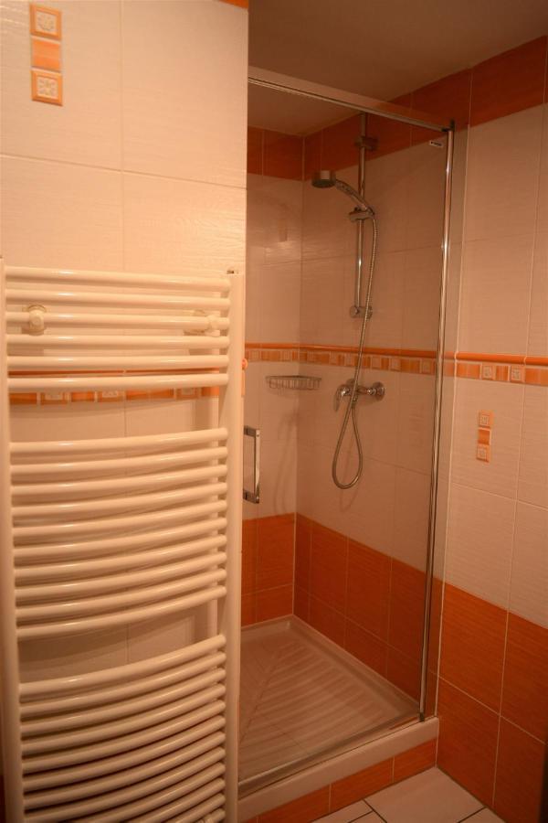 Hotel Praha Potstejn Екстер'єр фото